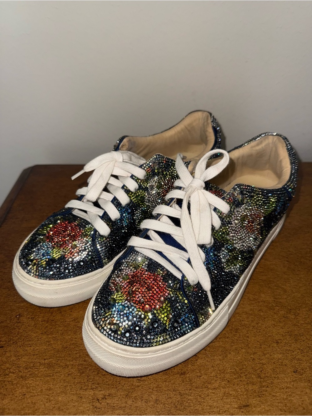 Betsey Johnson
Sidny Crystal Pavé
Platform Sneaker 9